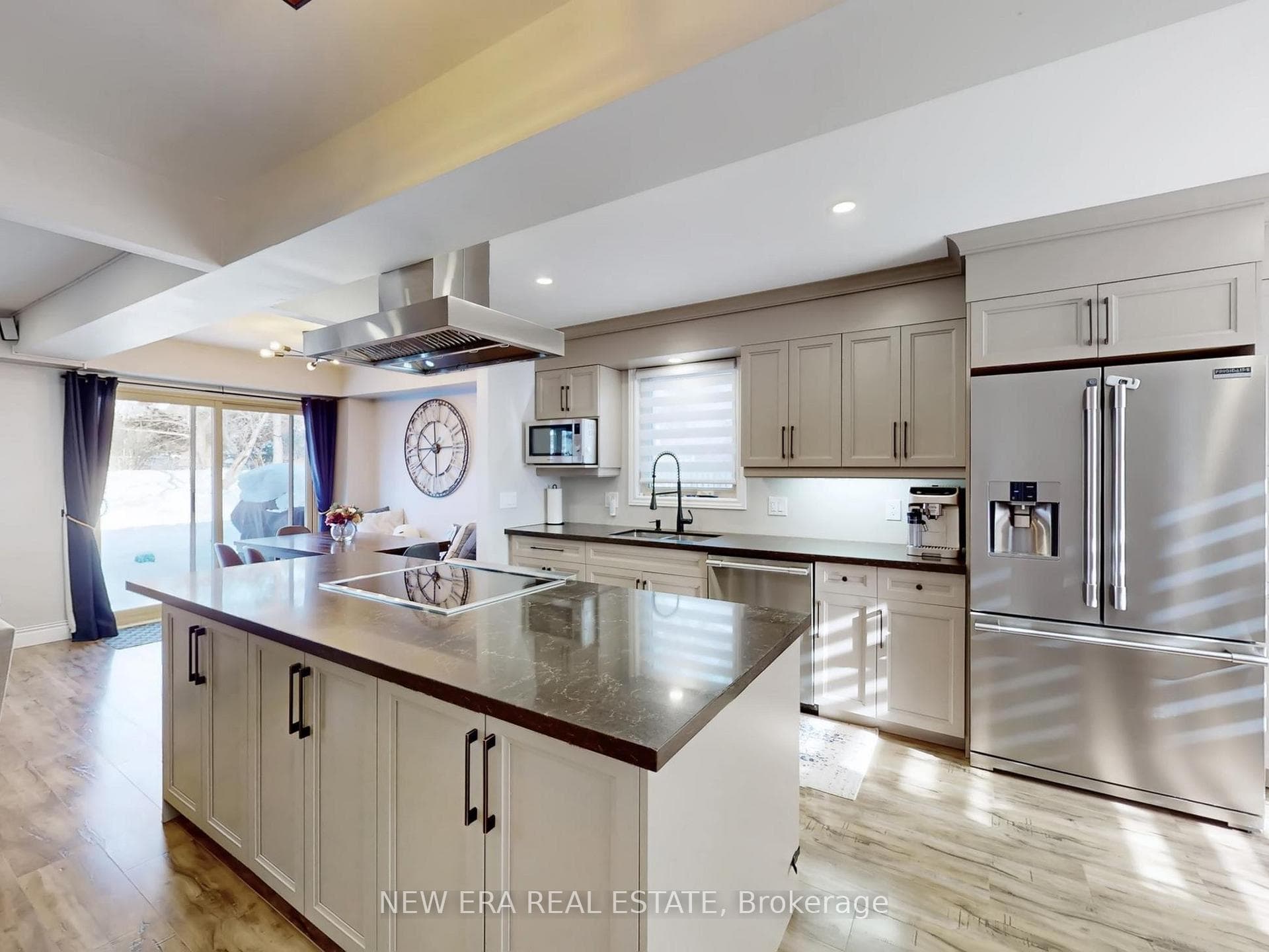 7189 Joliette Crescent, Mississauga, ON L5N 1Z2 - Photo 1
