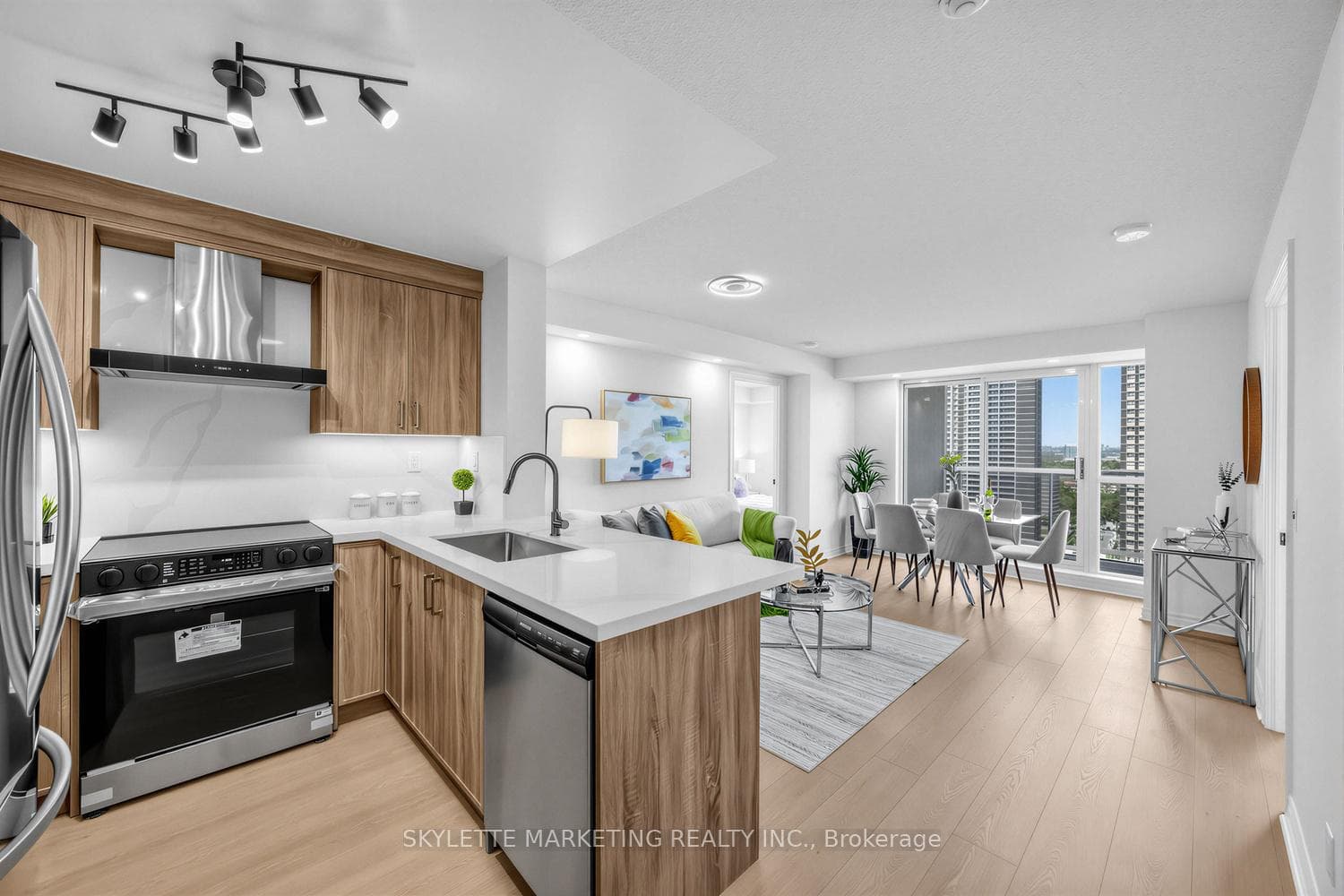 5 Michael Power Place Unit 1902, Etobicoke (Islington / Rexdale), ON M9A 0A3 - Photo 1