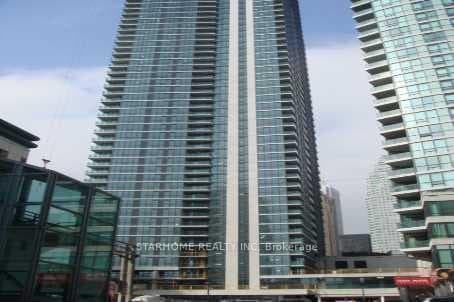 18 Harbour Street Unit 706, Downtown Toronto / Waterfront, ON M5J 2Z6 - Photo 1