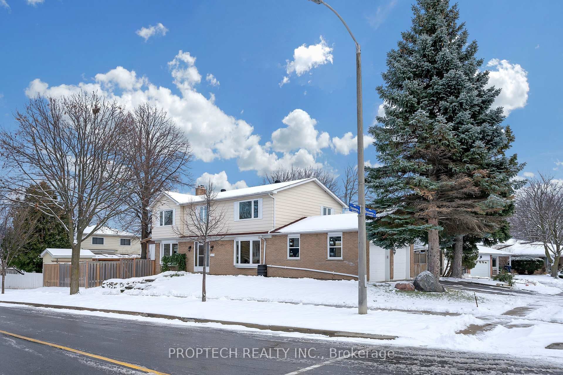 2 Statesman Square, Agincourt / Milliken, ON M1S 4H6 - Photo 1