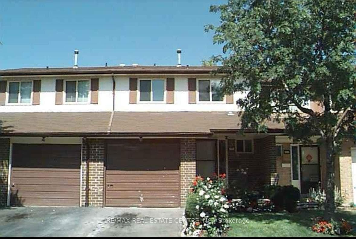 199 Baronwood Court Unit 199, Brampton, ON L6V 3H9 - Photo 1