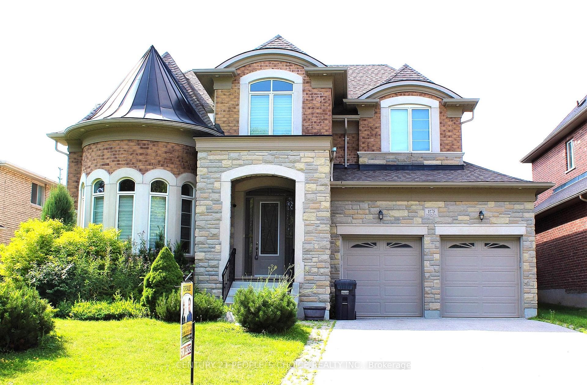 1275 Saginaw Crescent, Mississauga, ON L5H 1X4 - Photo 1