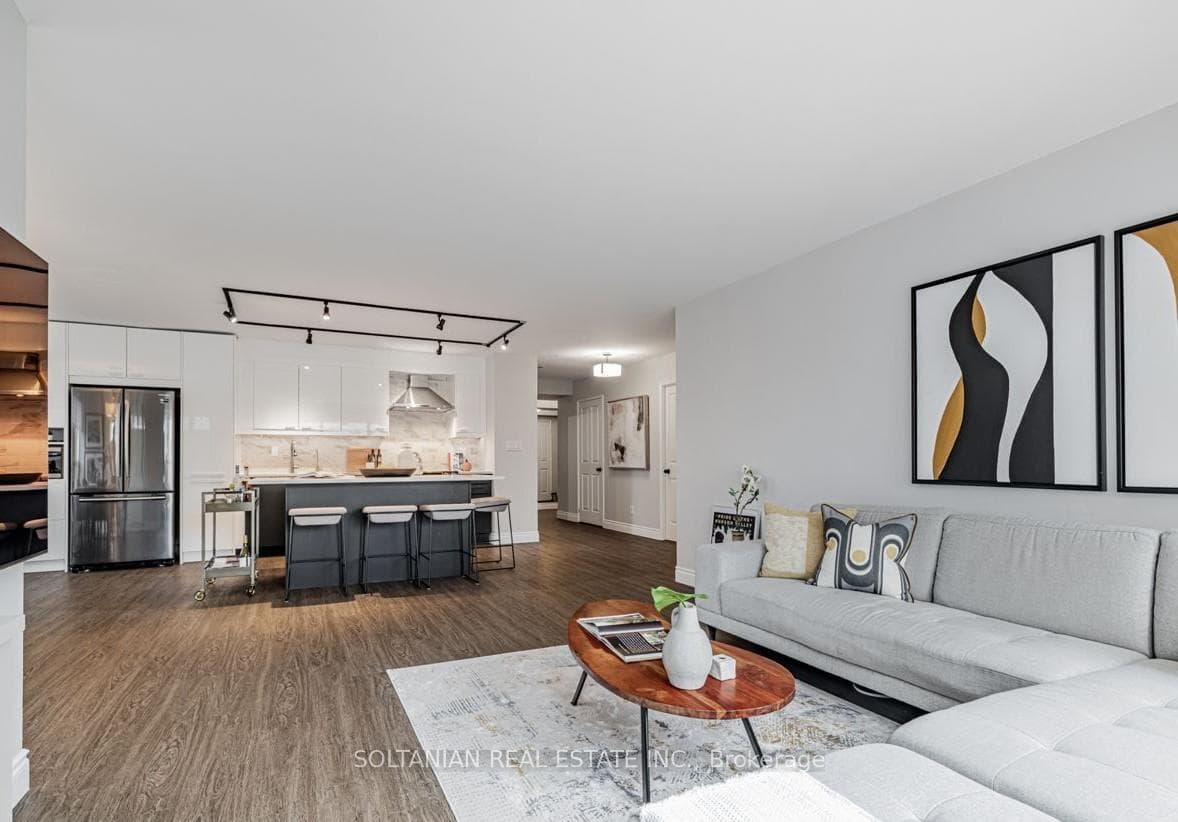 18 Hollywood Avenue Unit 1205, Toronto C14