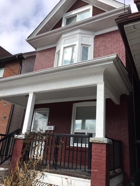 1320 Dundas Street Unit Main+Bs, Toronto E01