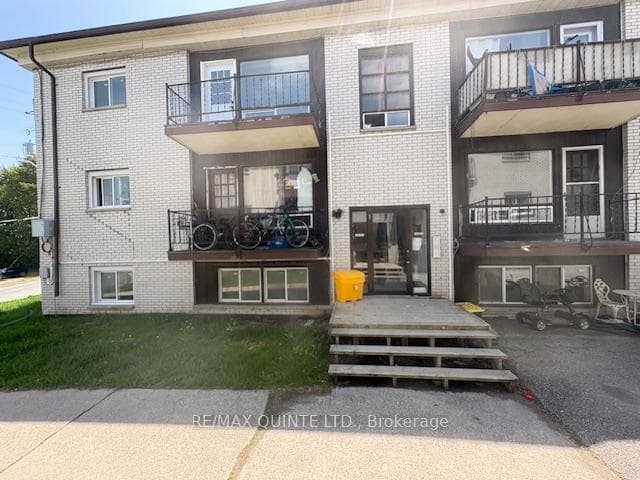 172 Queen Street Unit 2, Quinte West