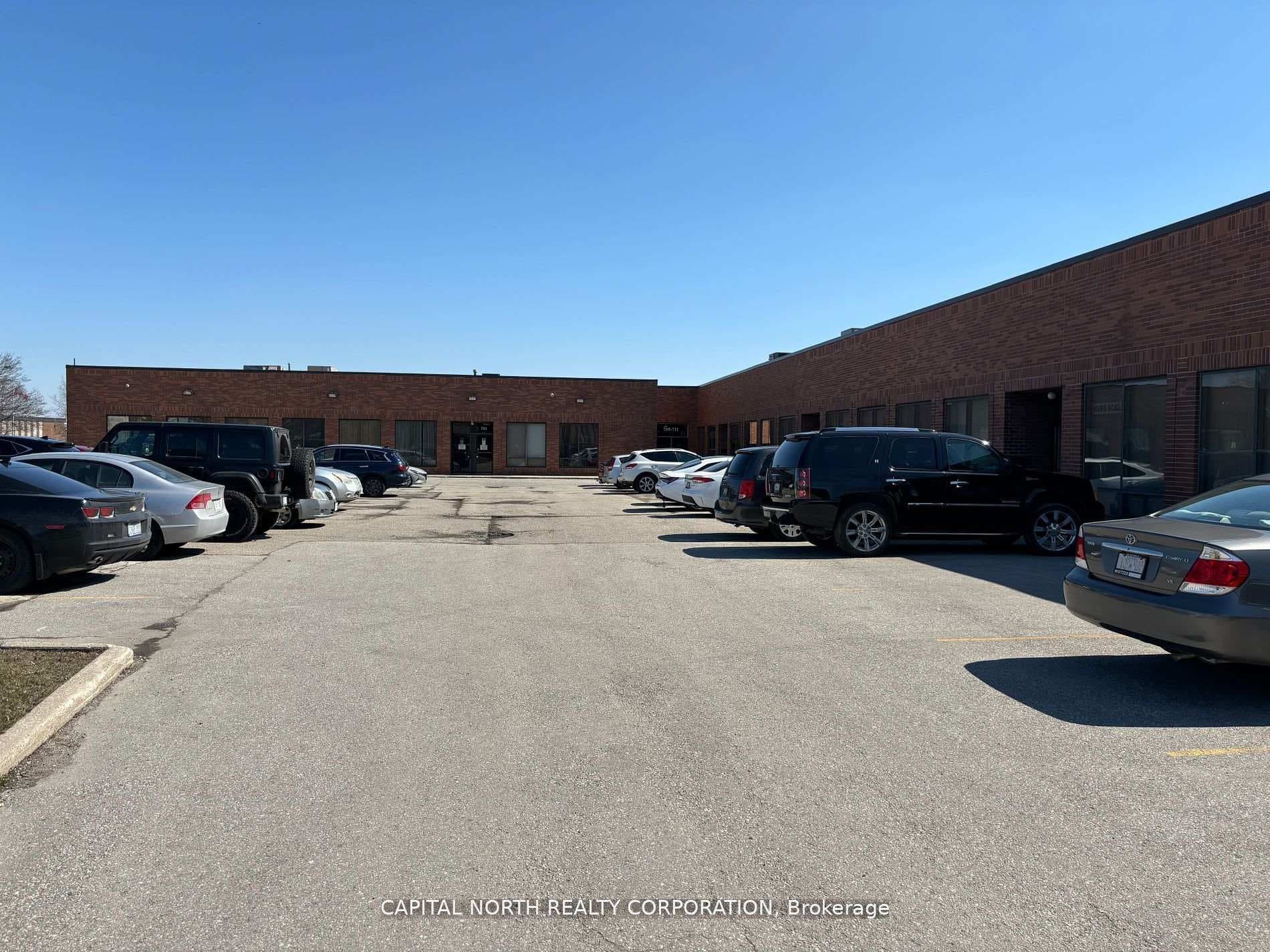 701 Petrolia Road, Downsview / Black Creek, ON M3J 2N6 - Photo 1