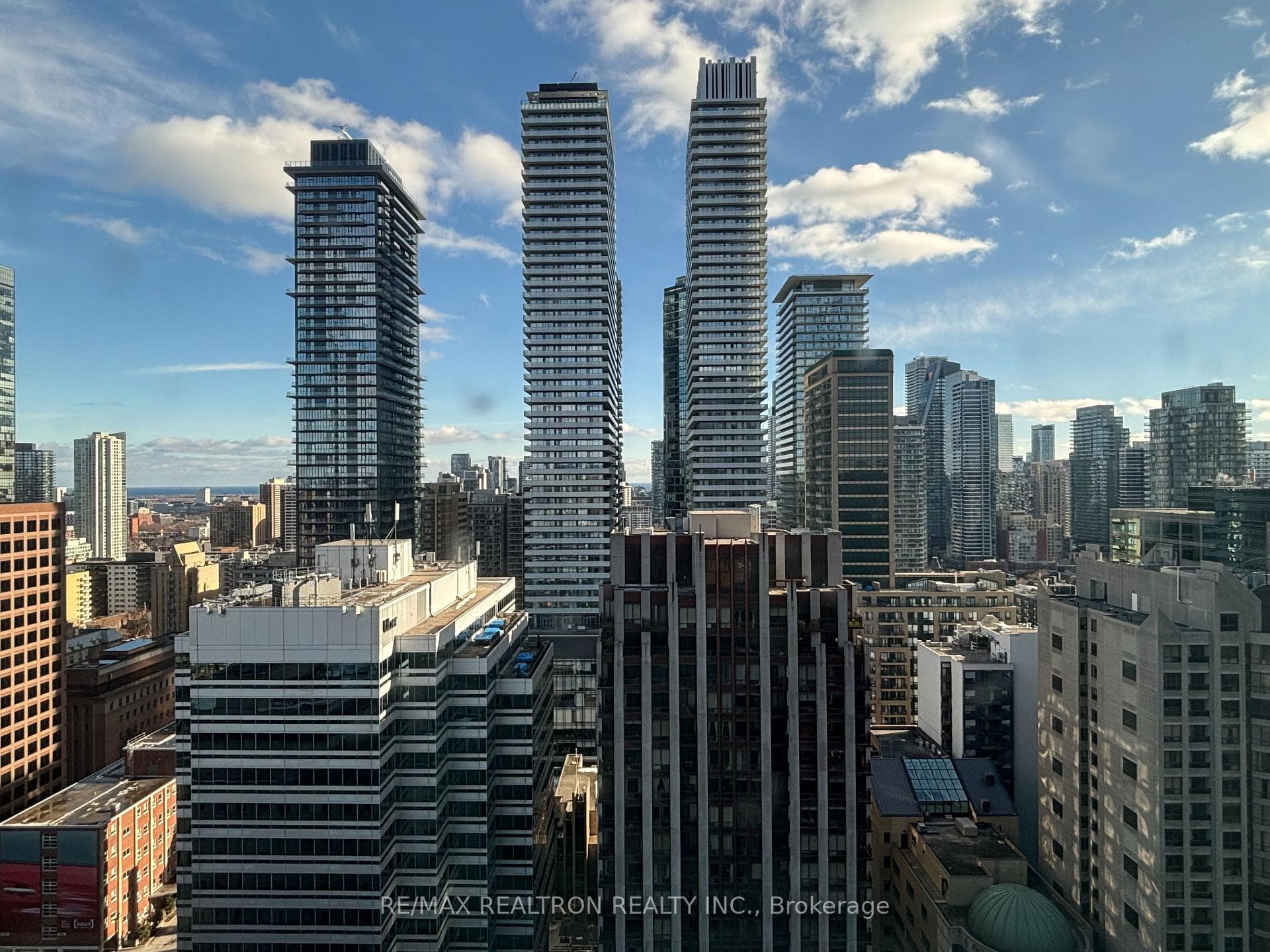 8 Park Road Unit 3011, Rosedale / Moore Park, ON M4W 3S5 - Photo 1