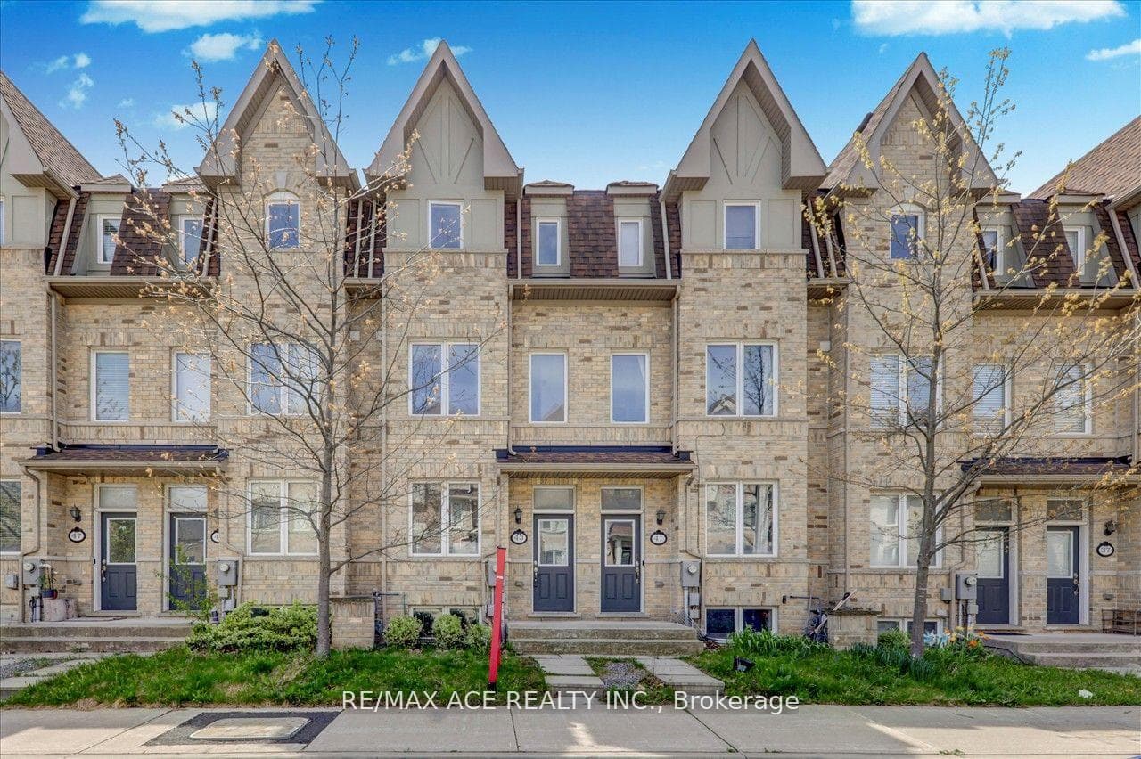 43 Kawneer Terrace, Dorset Park / Kennedy Park, ON M1P 0C2 - Photo 1