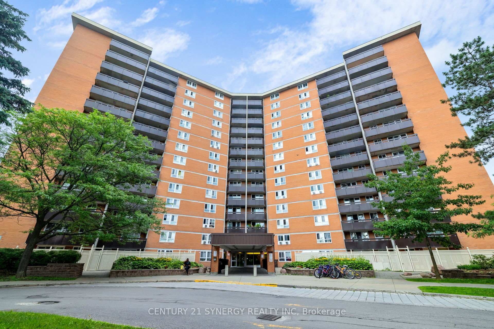 2020 Jasmine Crescent Unit 1410, Beacon Hill North - South and Area, ON K1J 8K5 - Photo 1