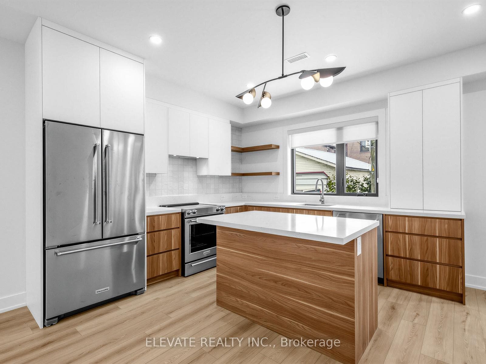 155 Gilmour Avenue Unit Laneway, Bloor West Village / Swansea, ON M6P 3B2 - Photo 1