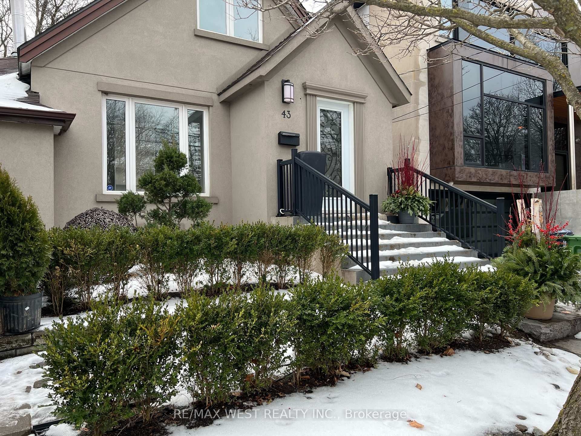 43 Dunblaine Avenue Unit Lower, Lawrence Park / Bedford Park, ON M5M 2R8 - Photo 1