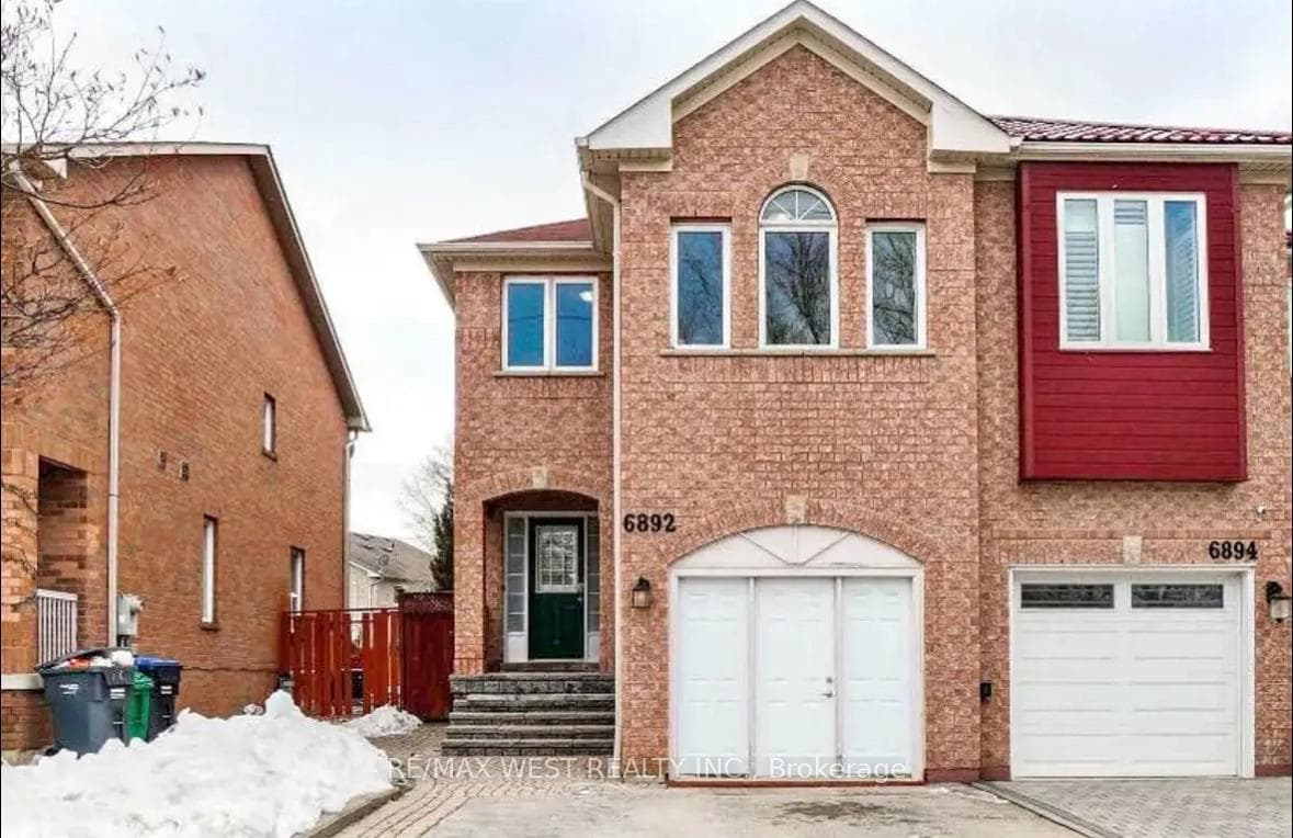 6892 Old Creditview Road Unit Main, Mississauga, ON L5N 8K5 - Photo 1