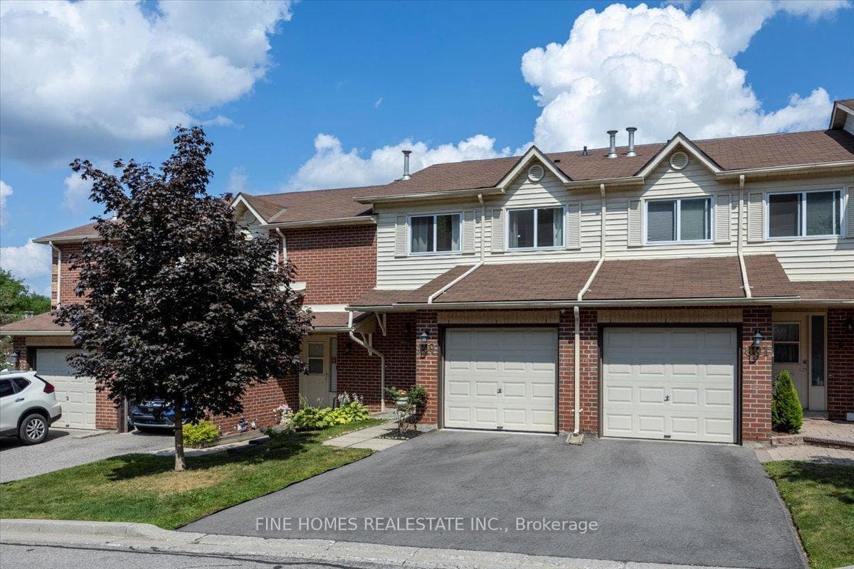 599 Gibney Crescent, Newmarket, ON L3X 1Y3 - Photo 1