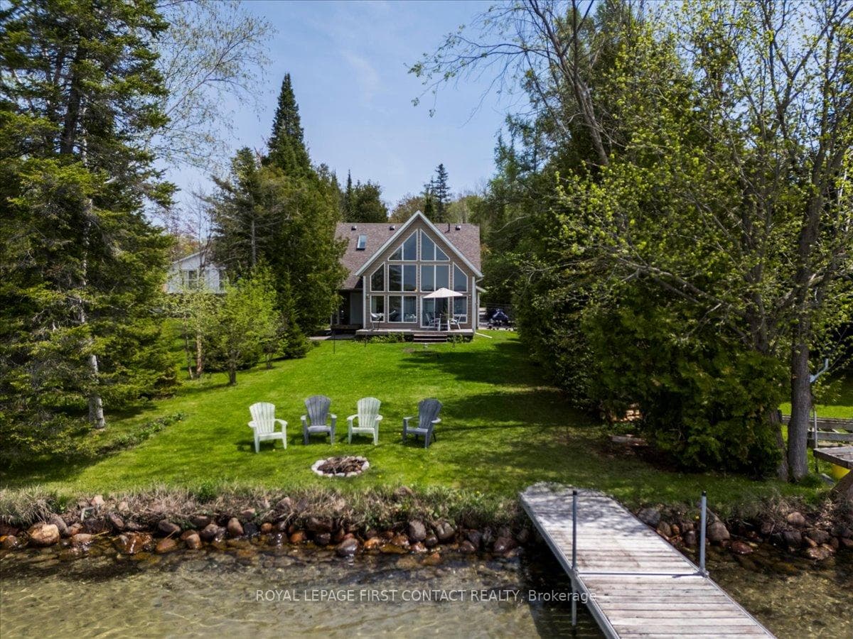 10 Buttercup Lane, Springwater
