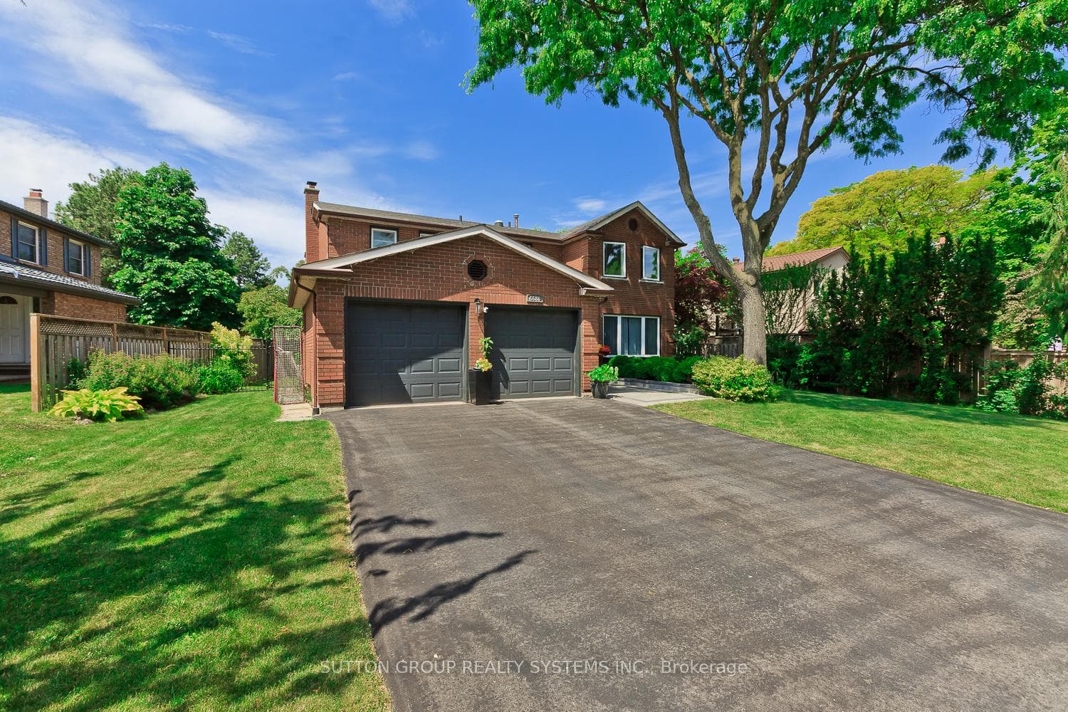 6686 Barrisdale Drive, Mississauga, ON L5N 2H3 - Photo 1