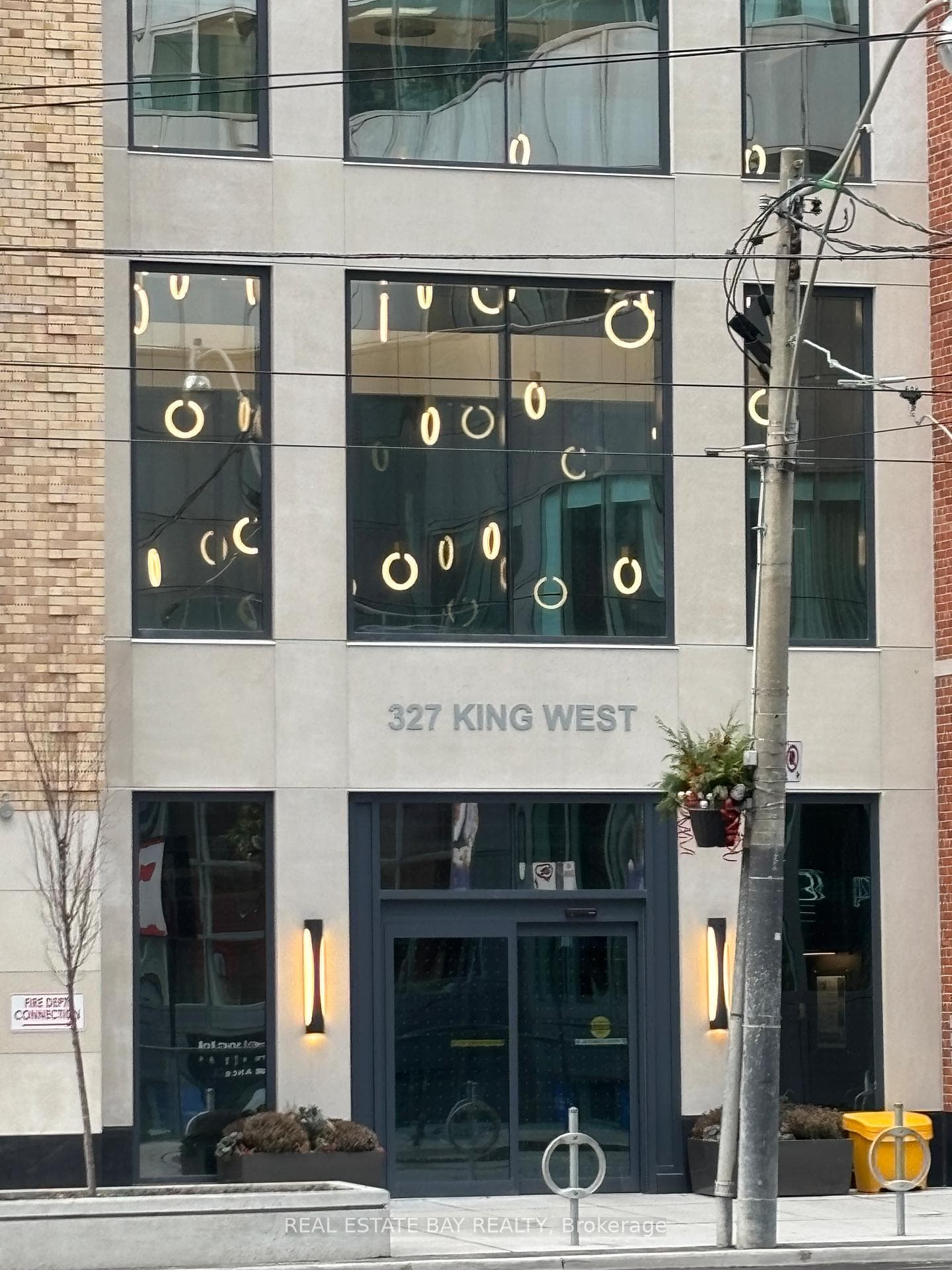 327 King Street Unit 4104, Downtown Toronto / Waterfront, ON M5V 1J9 - Photo 1