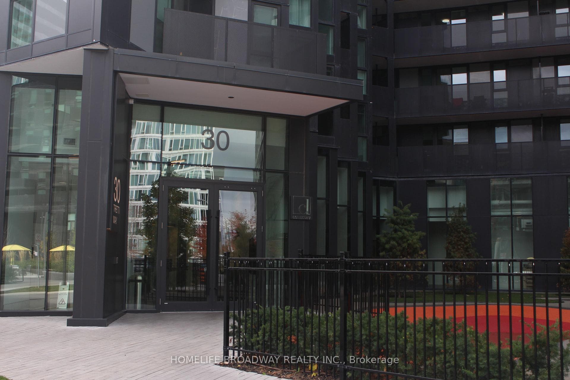 30 Tretti Way Unit 528, North York (Bathurst Manor / Clanton Park), ON M3H 0E3 - Photo 1