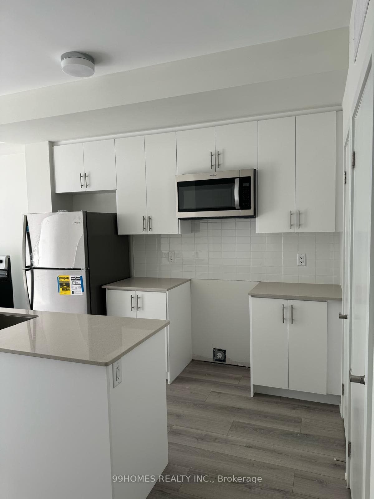 3538 Colonial Drive Unit 12, Mississauga, ON L5L 5R9 - Photo 1