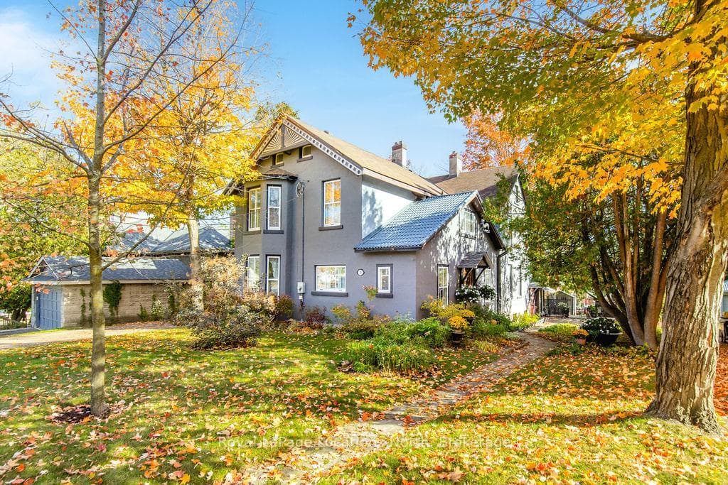 29 TECUMSETH Street, Orillia, ON L3V 1X7 - Photo 1