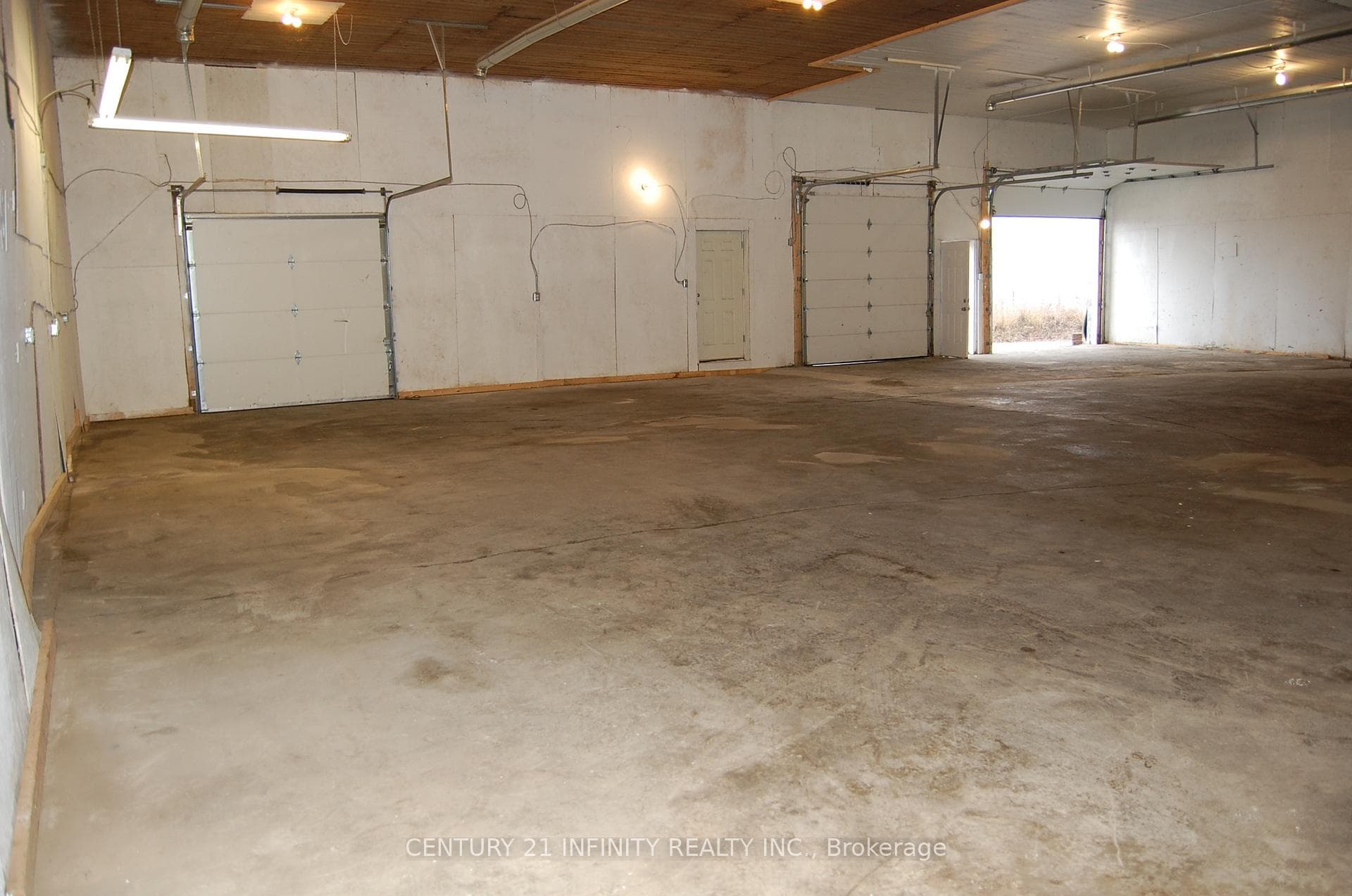 1701 Darlington Park Road Unit 1-4, Clarington