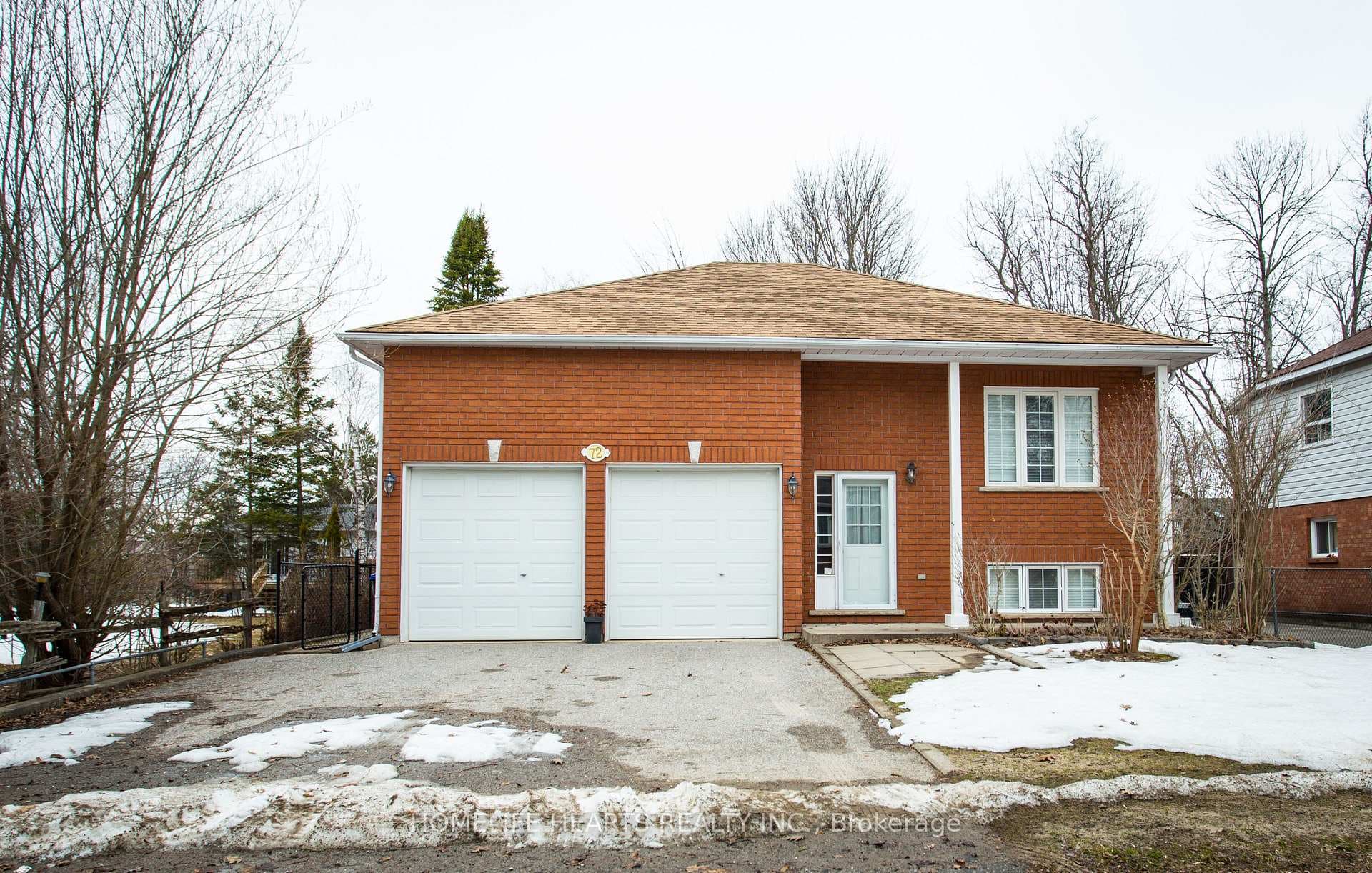 72 Forest Avenue, Wasaga Beach