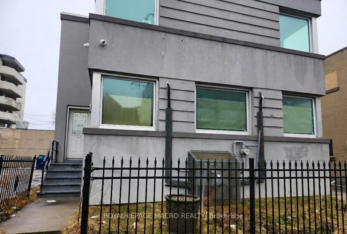 357 Main Street Unit 203, Hamilton, ON L8N 1J4 - Photo 1