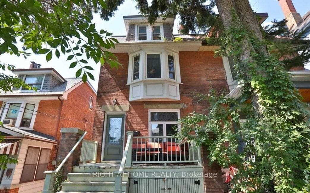 82 Indian Road Unit 4, High Park / Junction / Roncesvalles, ON M6R 2V4 - Photo 1