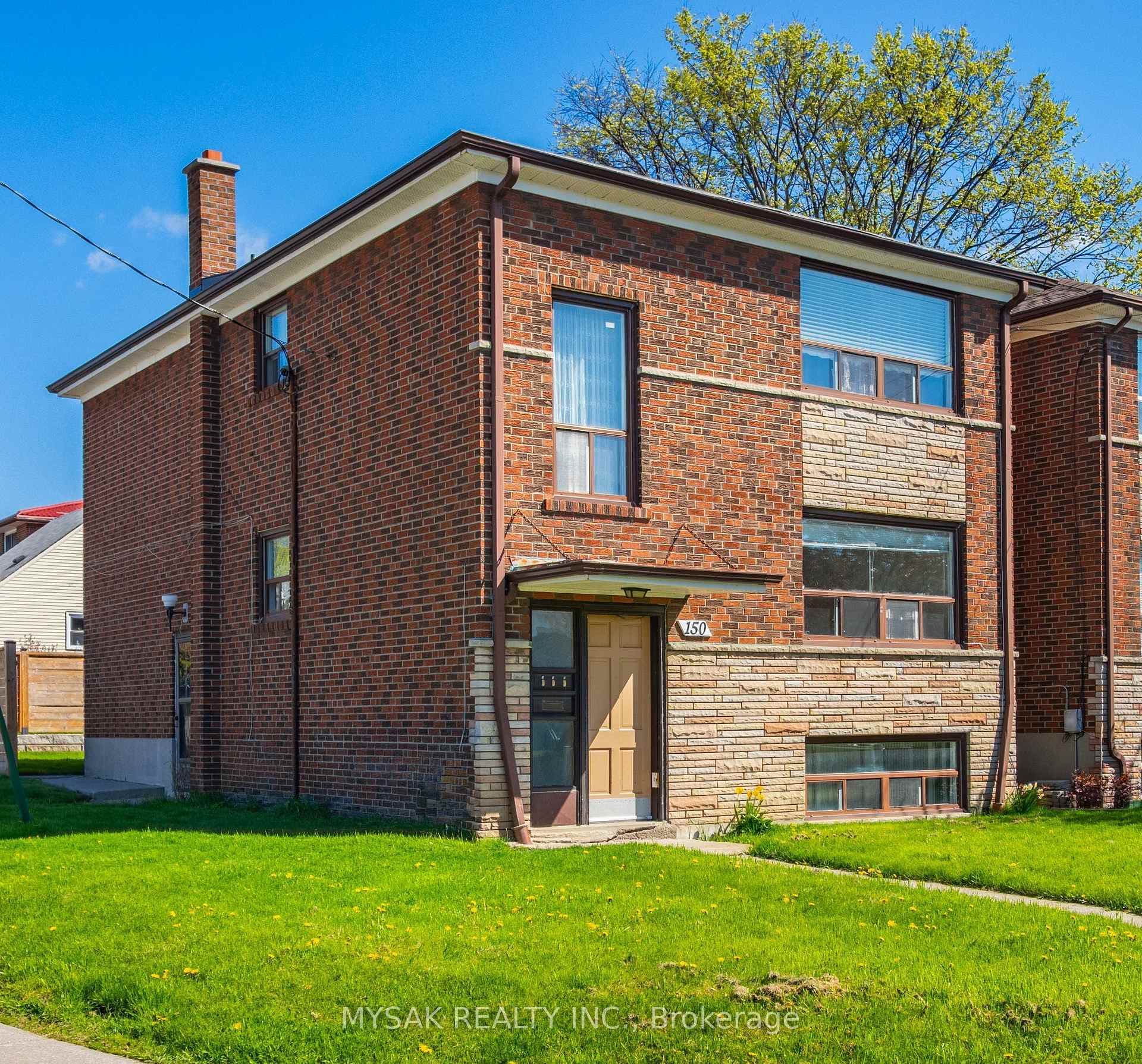 150 Park Street, Toronto E06