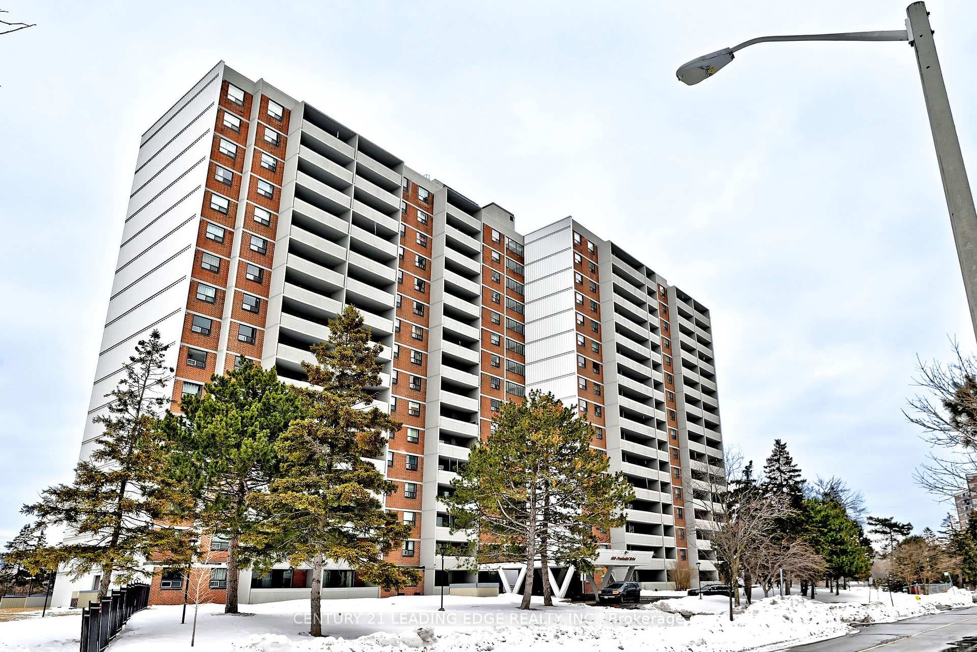 100 Prudential Drive Unit 609, Dorset Park / Kennedy Park, ON M1P 4V4 - Photo 1