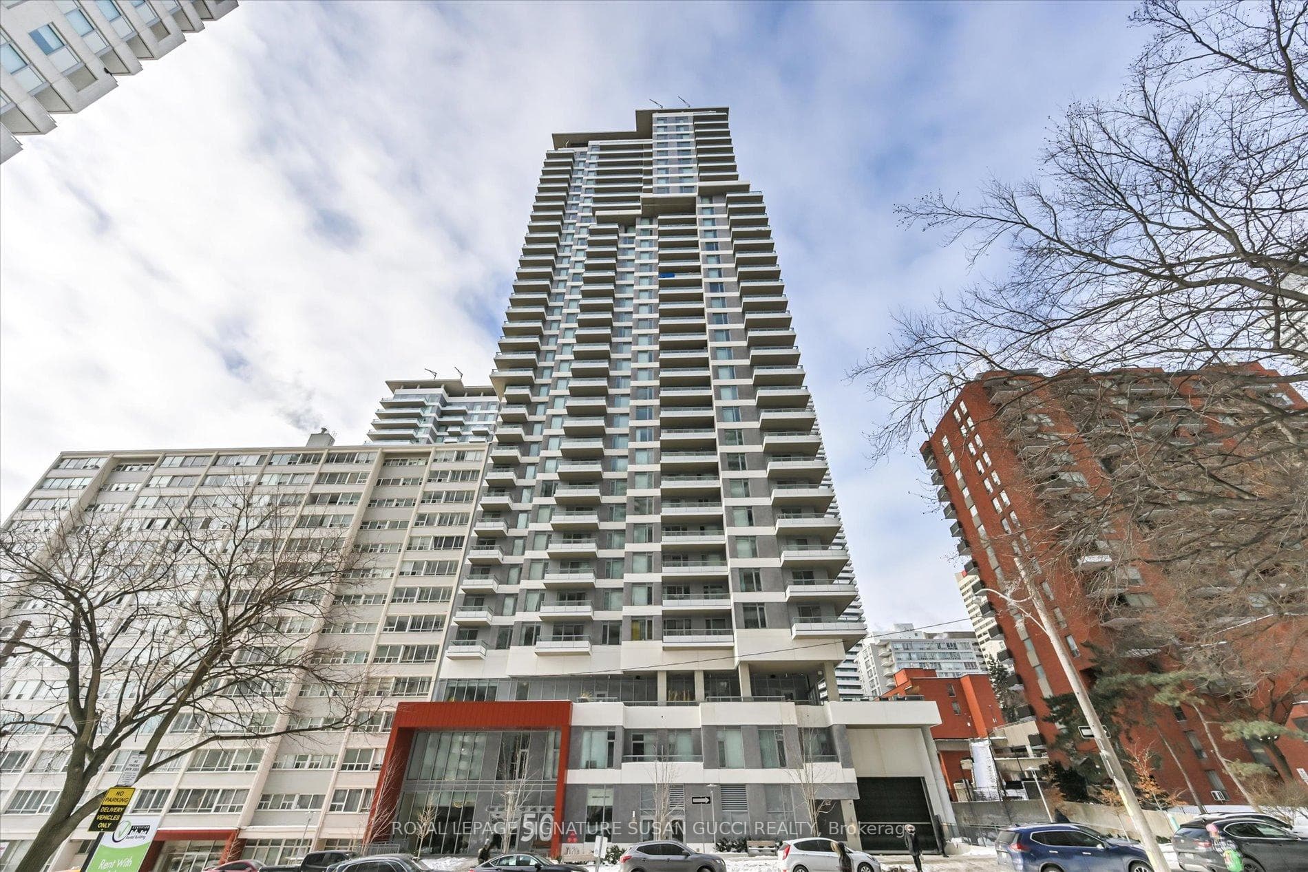 50 Dunfield Avenue Unit 1220, Leaside / Davisville, ON M4S 0E4 - Photo 1