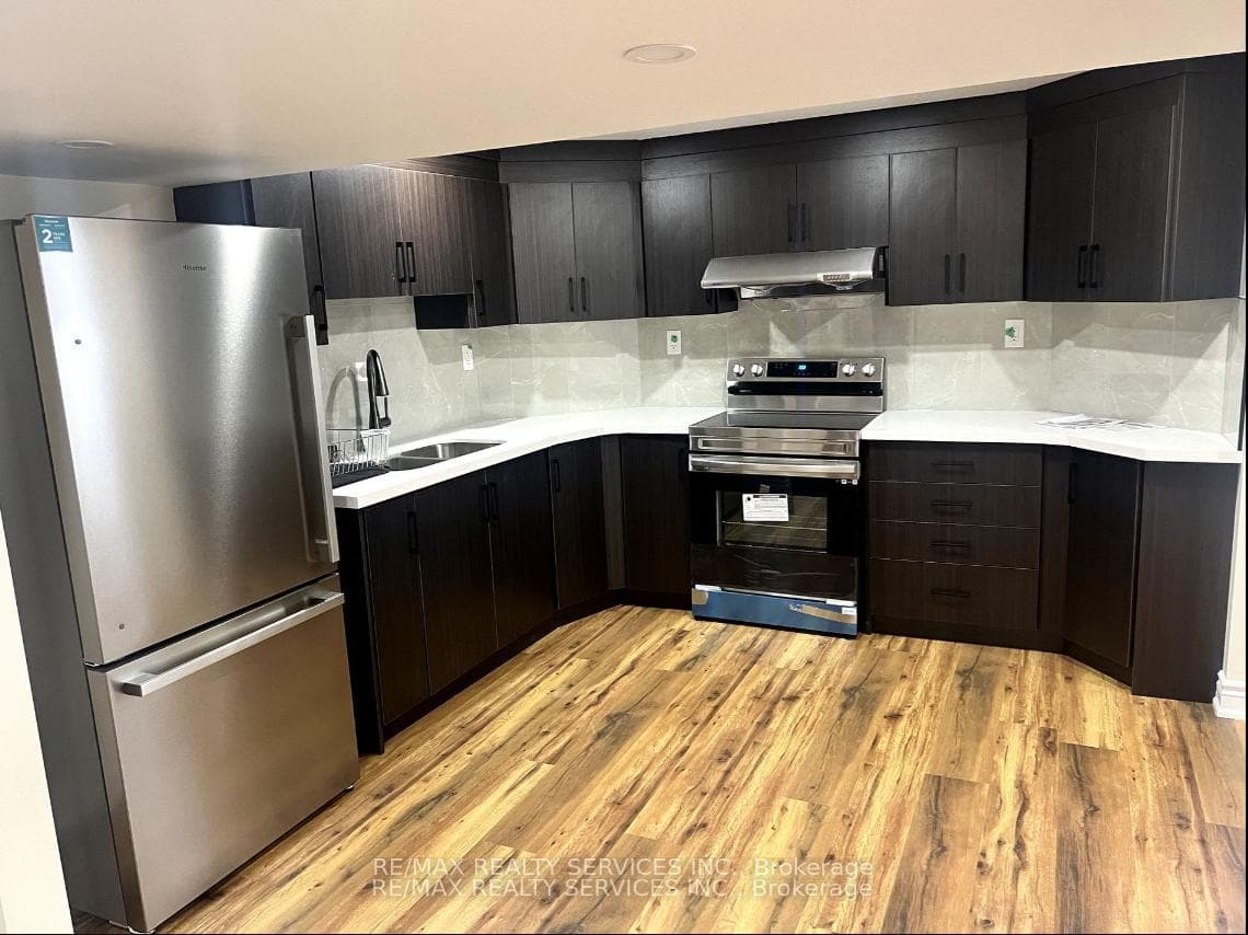 18 Treegrove Crescent Unit Bsmt, Brampton, ON L7A 3X8 - Photo 1