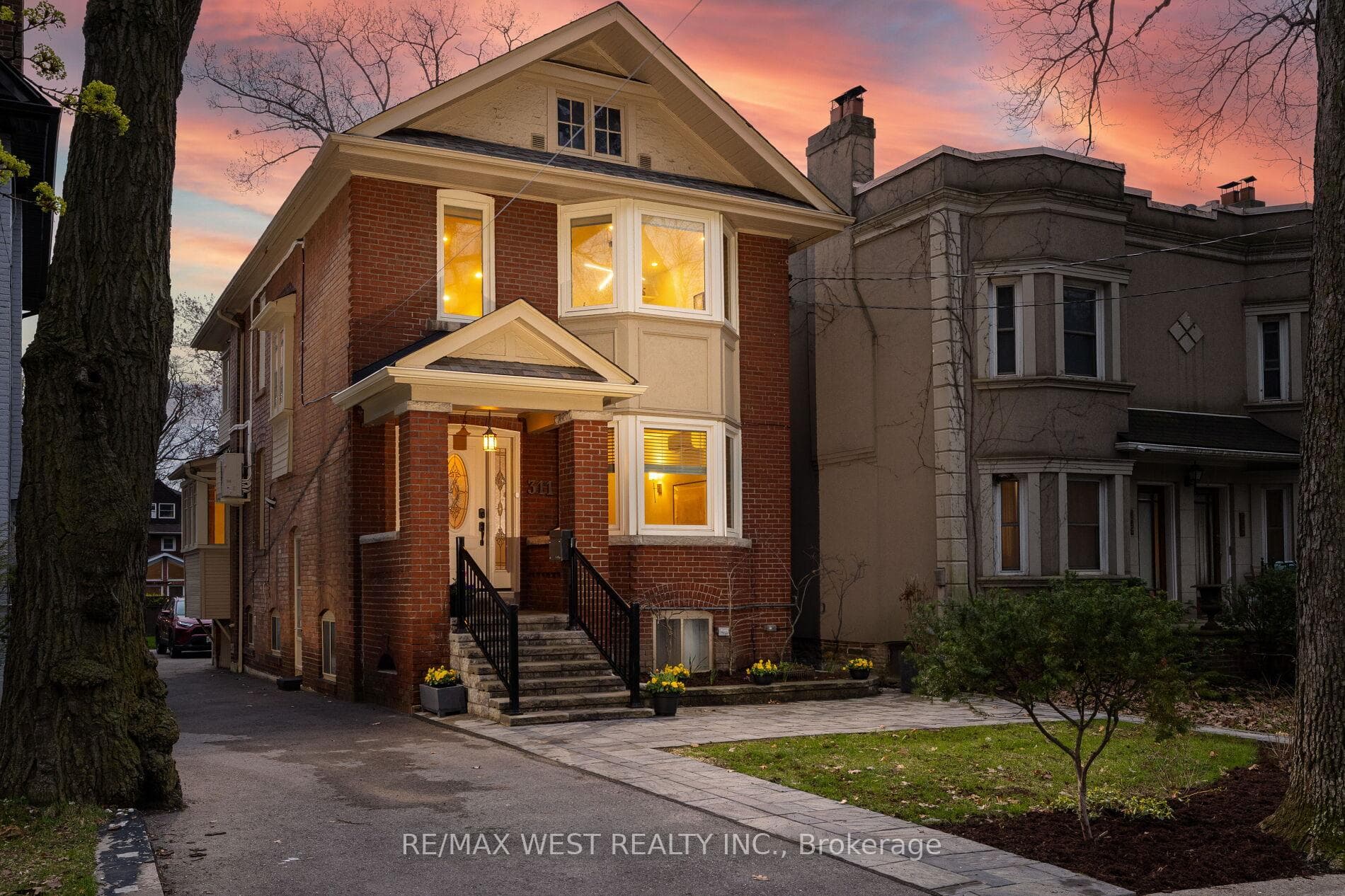 311 St Clair Avenue, Rosedale / Moore Park, ON M4T 1P3 - Photo 1