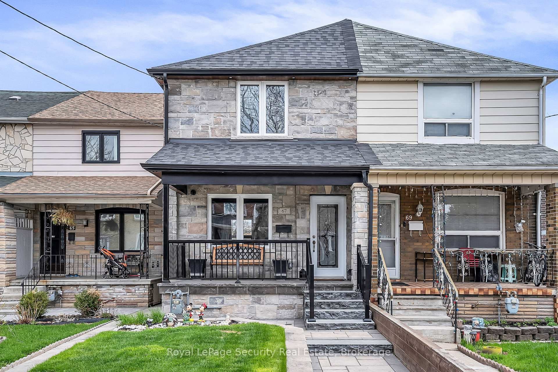 67 Northland Avenue, Keelesdale / Eglinton West, ON M6N 2C9 - Photo 1