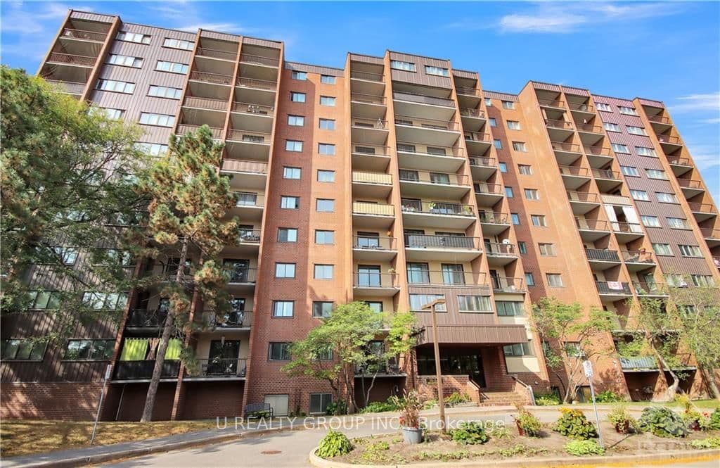 2630 SOUTHVALE Crescent Unit 109, Elmvale Acres and Area, ON K1B 5B7 - Photo 1