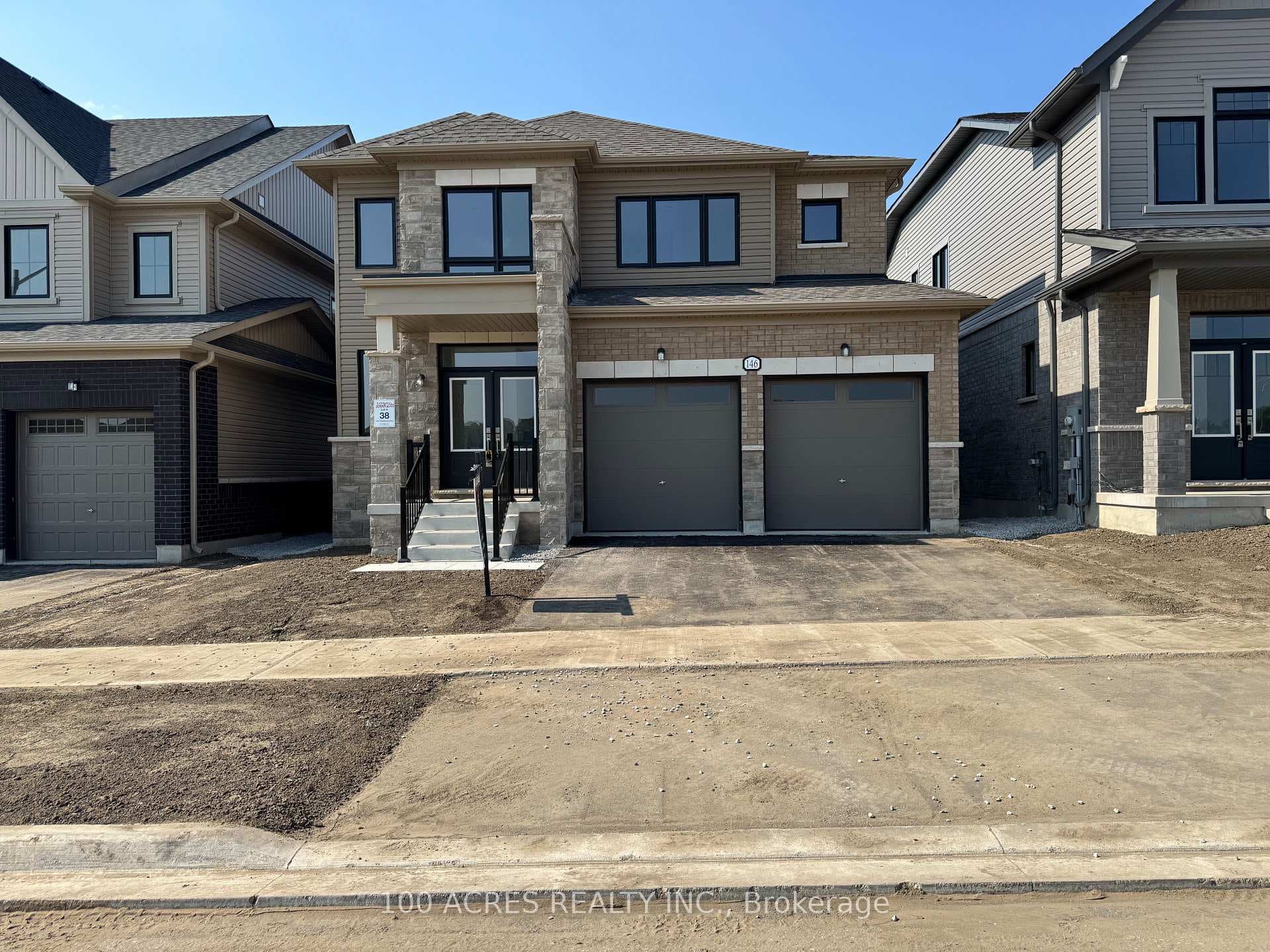 146 Thicketwood Avenue, Barrie, ON L9J 0W8 - Photo 1