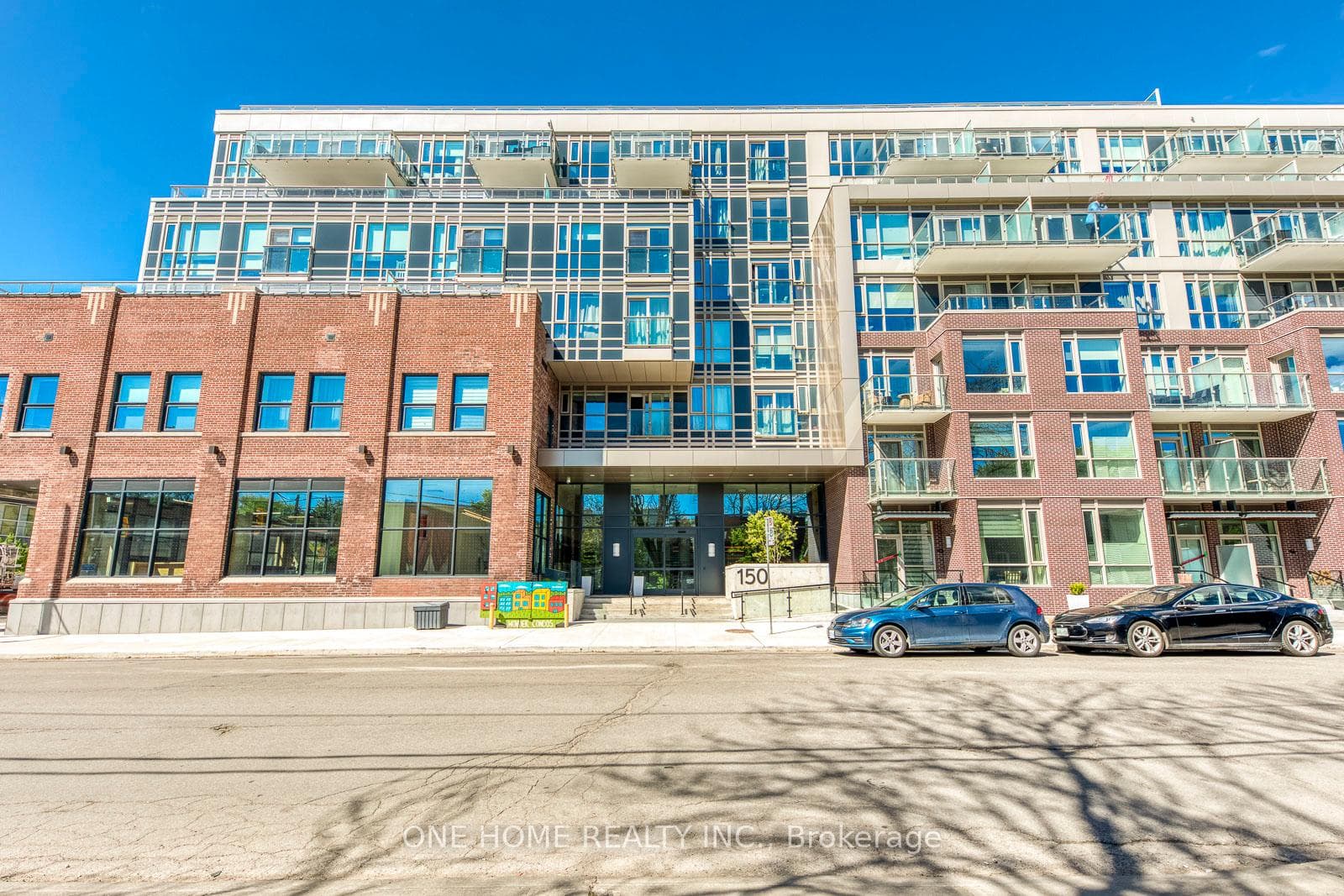 150 Logan Avenue Unit 309, Riverdale / Leslieville, ON M4M 1C3 - Photo 1