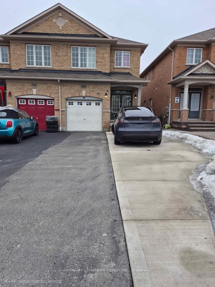7368 Saint Barbara Boulevard, Mississauga, ON L5W 0C3 - Photo 1