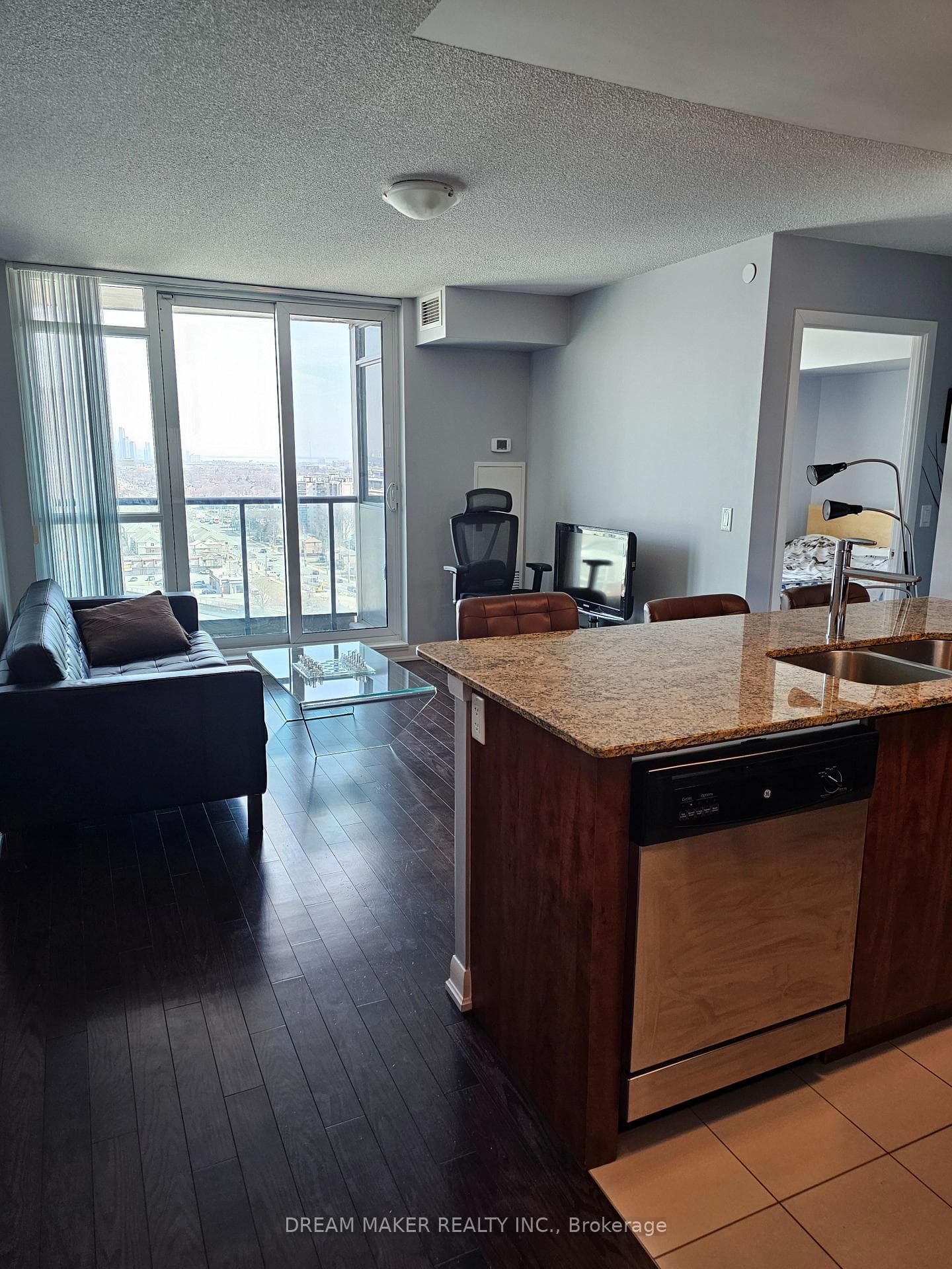 205 Sherway Gardens Road Unit 1808, Etobicoke (Islington / Rexdale), ON M9C 0A5 - Photo 1