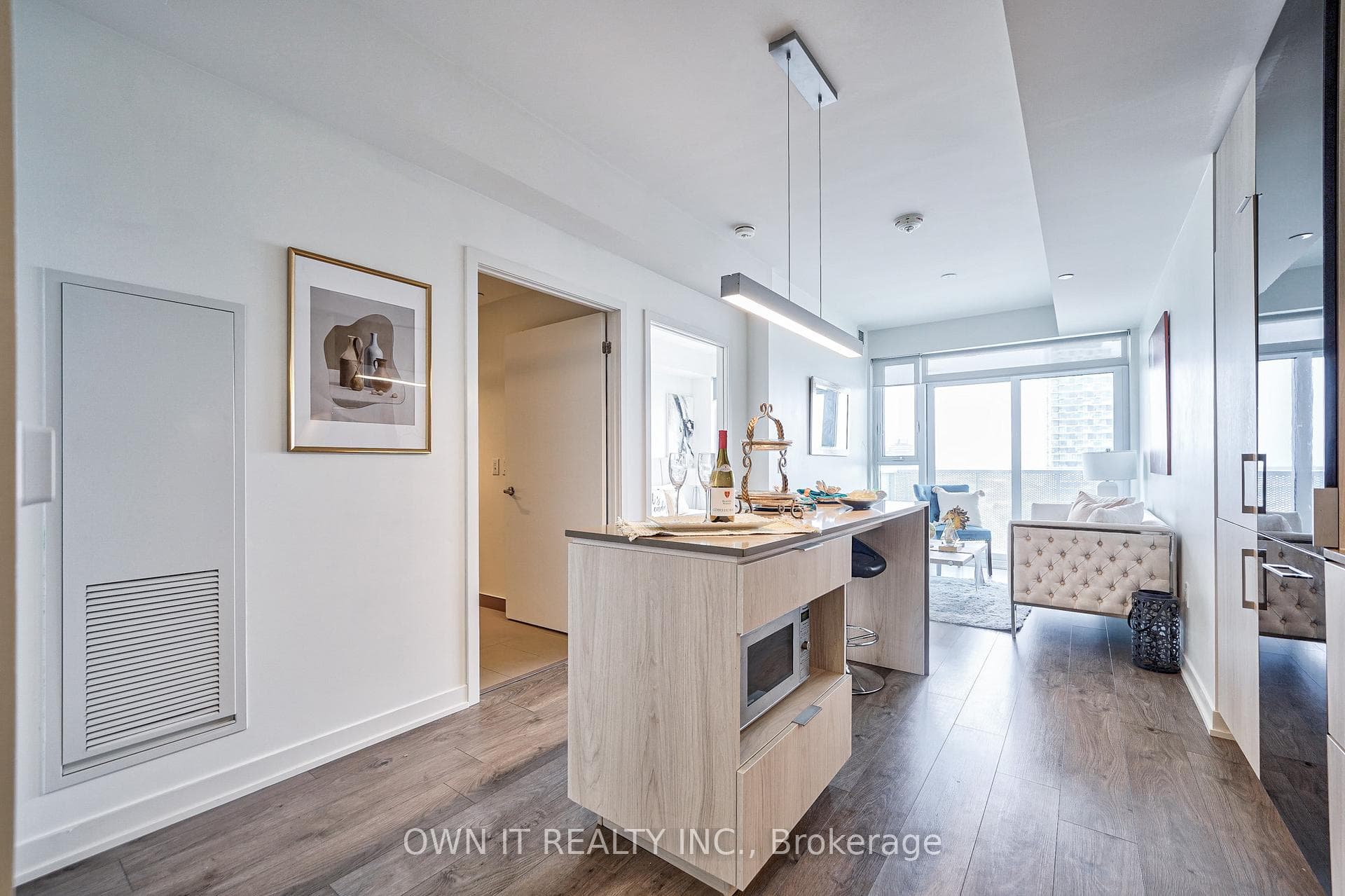 20 Richardson Street Unit 2701, Toronto C08