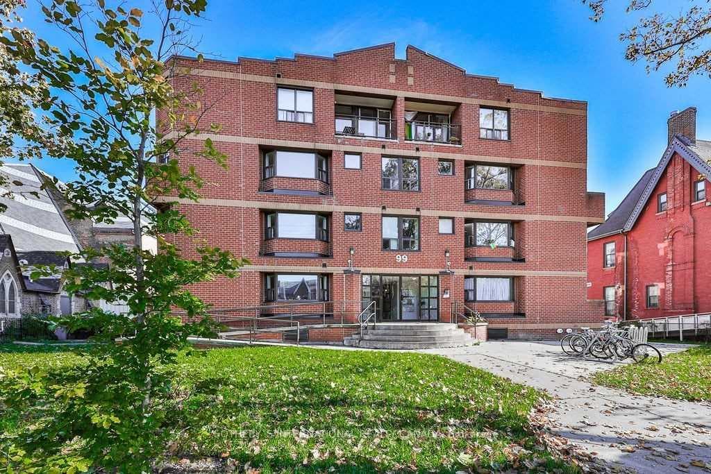 99 Bellevue Avenue Unit 3, Downtown Toronto / Waterfront, ON M5T 2N8 - Photo 1