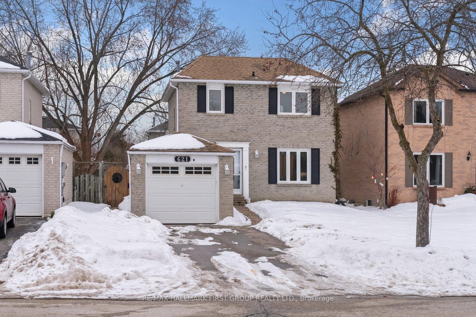 621 Beckworth w Legal Basement Apartment -