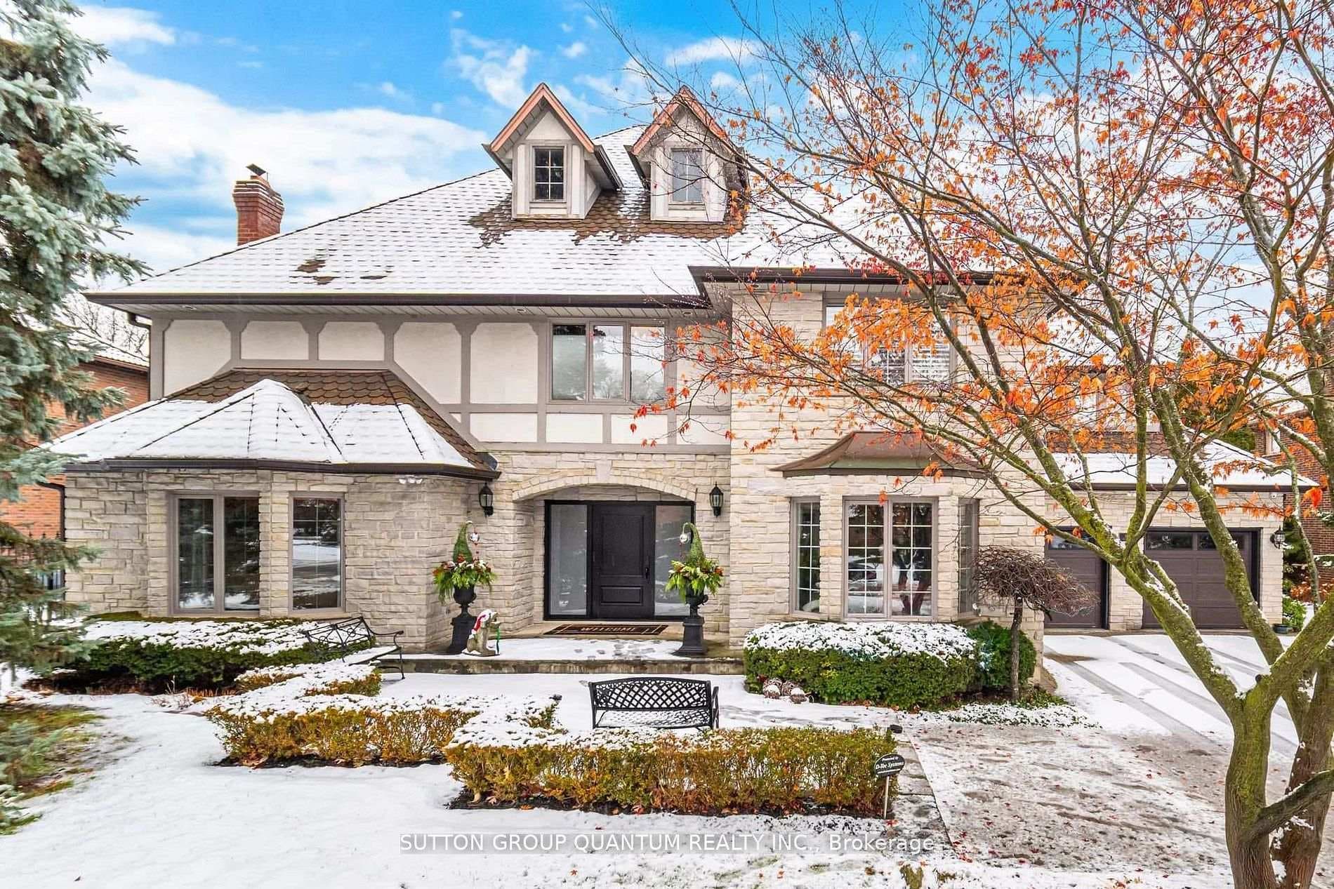 1080 Geran Crescent, Mississauga, ON L5H 4A6 - Photo 1