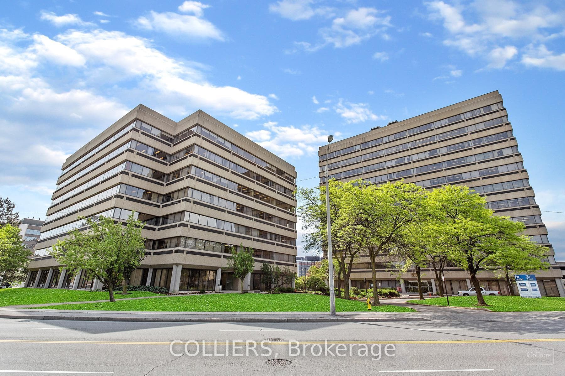 505 Consumers Road Unit 804, Hillcrest Village / Bayview Village, ON M2J 4V8 - Photo 1