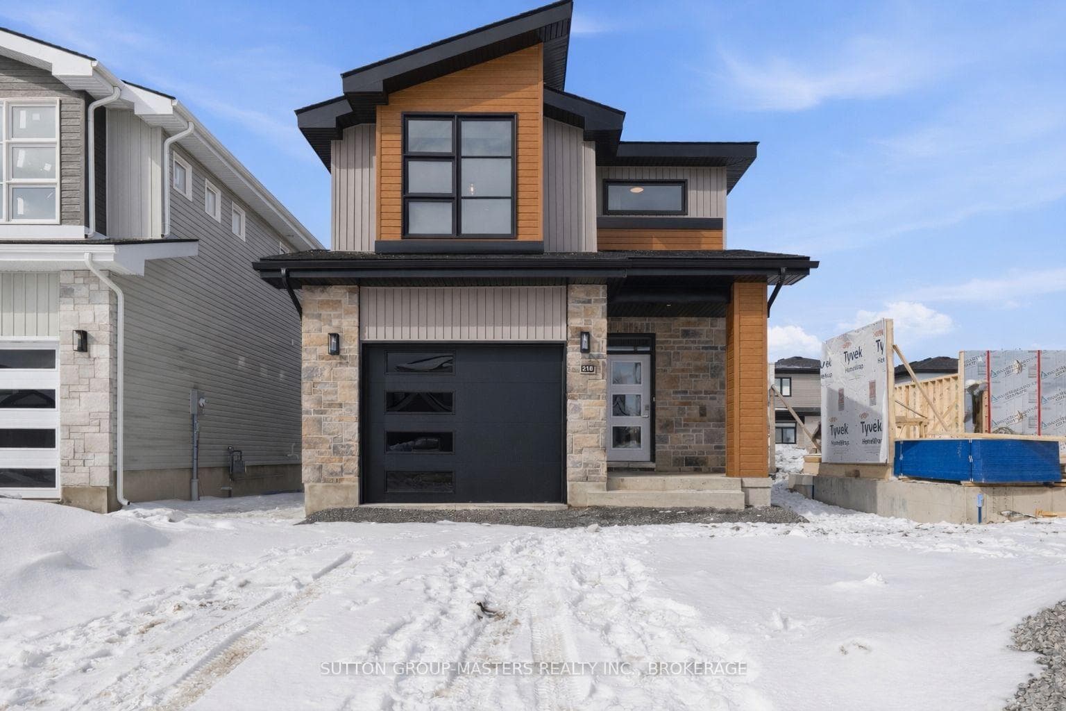 218 Superior Drive, Loyalist, ON K7N 0G1 - Photo 1