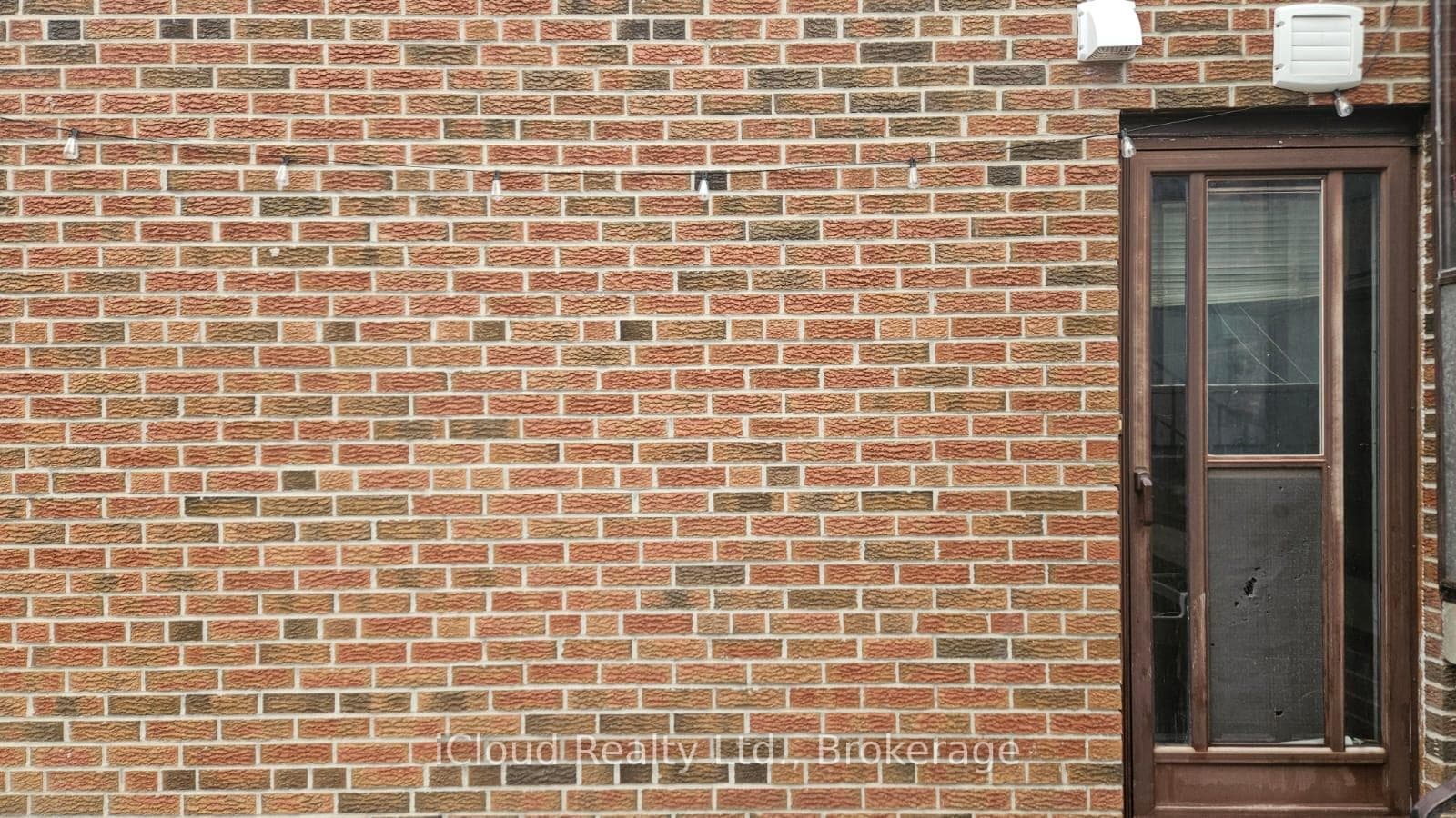 110 Wexford Boulevard Unit B, Dorset Park / Kennedy Park, ON M1R 1L7 - Photo 1