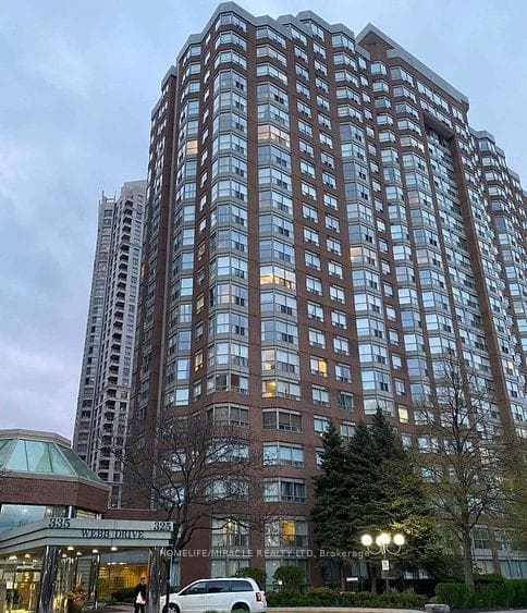 325 Webb Drive Unit 808, Mississauga, ON L5B 3Z9 - Photo 1