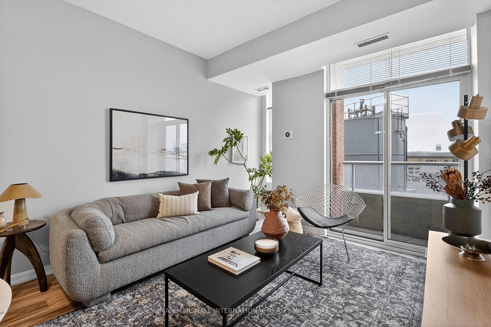 75 East Liberty Street Unit 305, Toronto C01