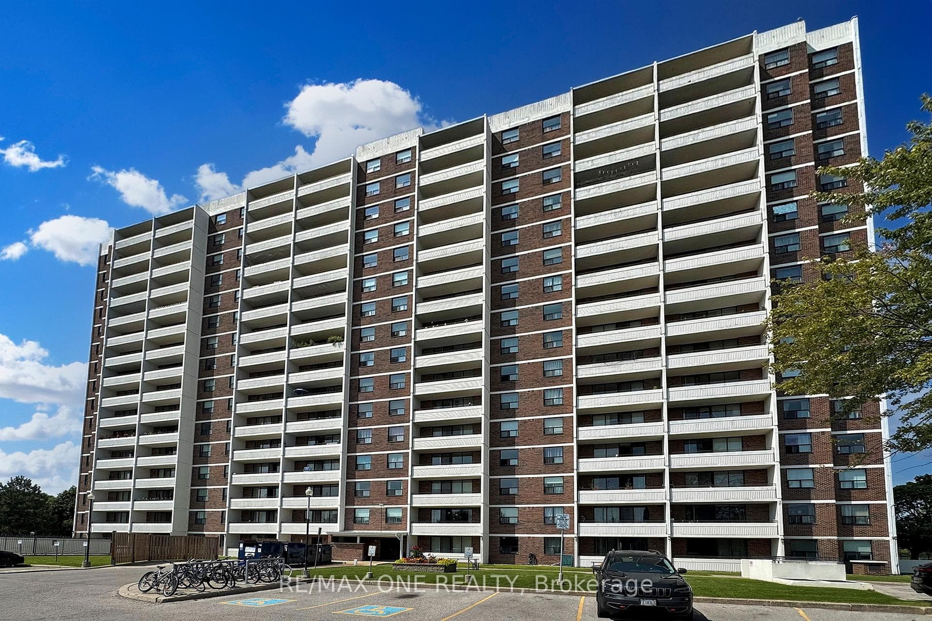 101 Prudential Drive Unit 805, Dorset Park / Kennedy Park, ON M1P 4S5 - Photo 1