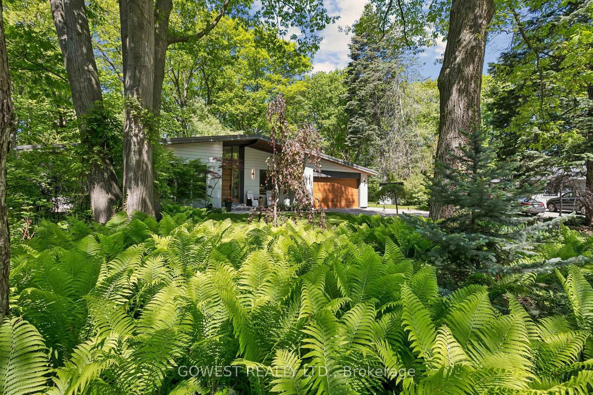 344 Dalewood Drive, Oakville, ON L6J 4P5 - Photo 1