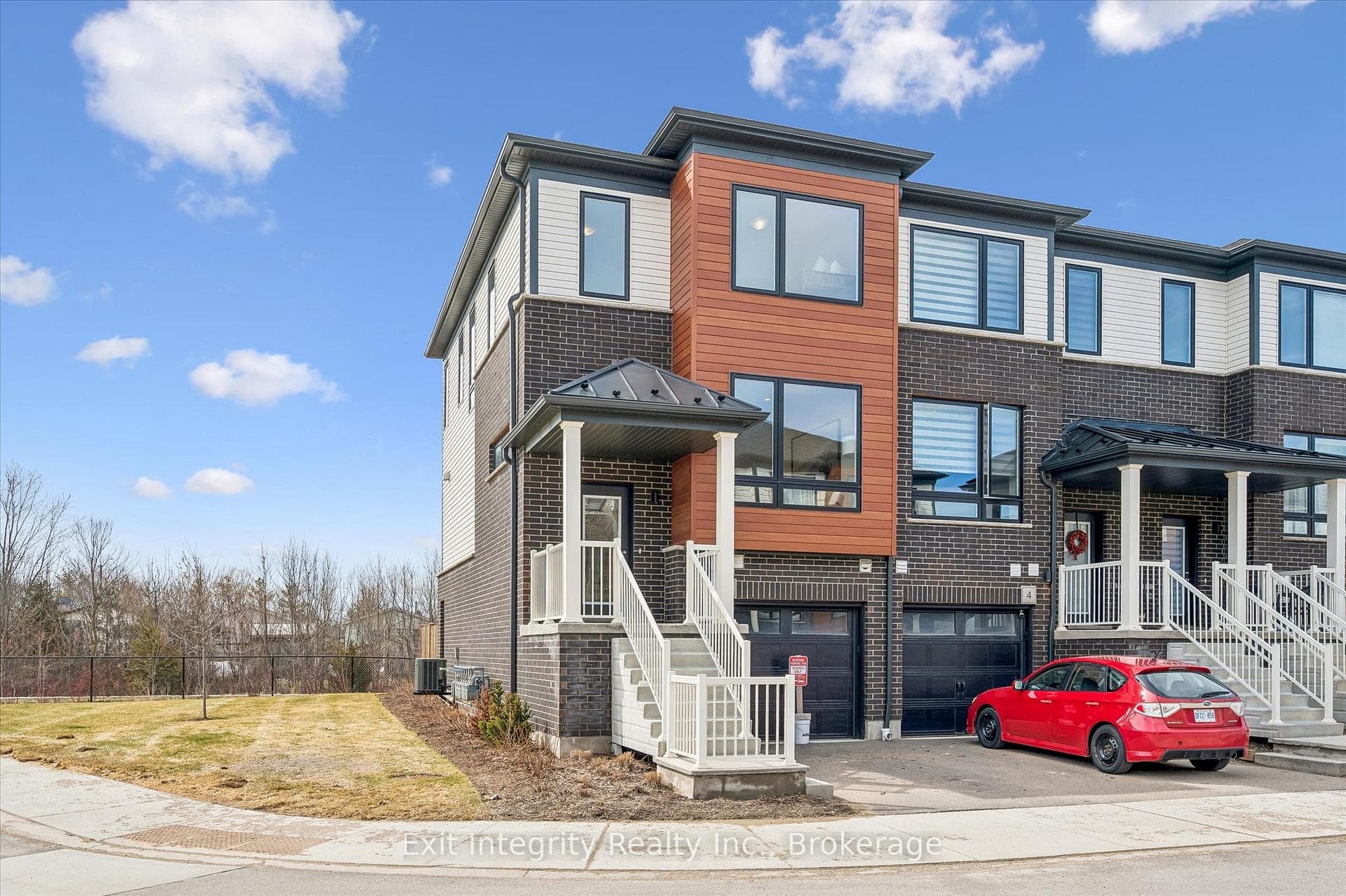 2 Sora Lane, Guelph, ON N1E 0T4 - Photo 1